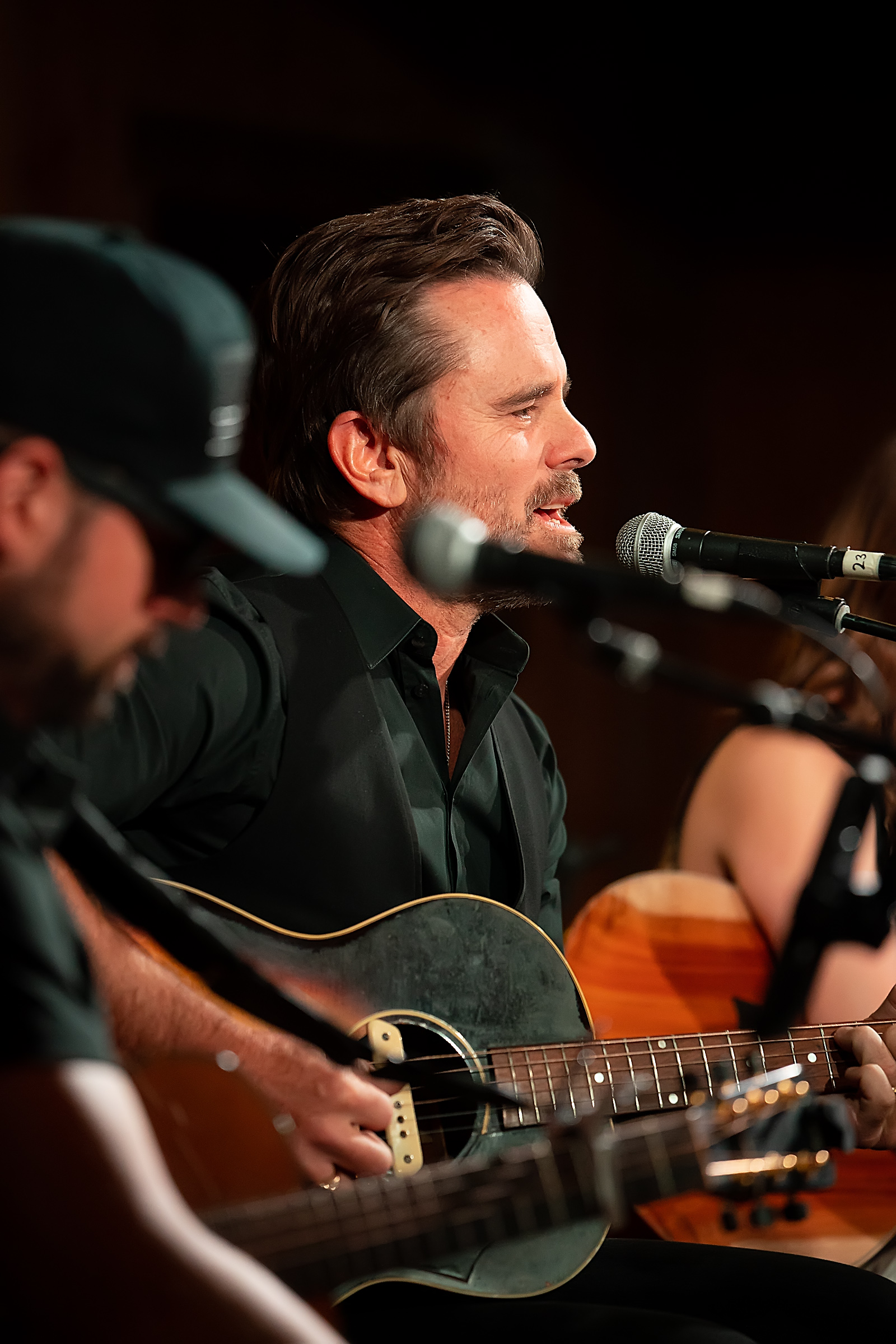 Support for Alive patients, Alive & The Bluebird, Charles Esten